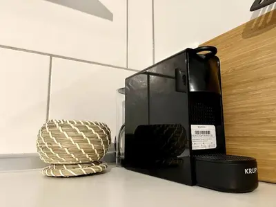 Kaffee-/Teezubehör in der Unterkunft Gemütliche Wohnung in ruhigem Wohngebiet
