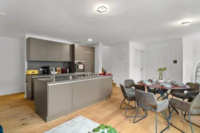 Küche/Küchenzeile in der Unterkunft Lit Living - Luxury House - Box Spring - Parking - Exclusive Kitchen