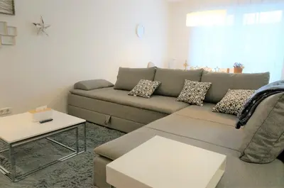 Ein Sitzbereich in der Unterkunft Mein Apartment, Stars mit Balkon und Klima für bis zu 4 Personen