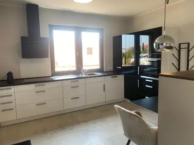 Küche/Küchenzeile in der Unterkunft Apartment Loch 10, Bitzgrunder Weg 3