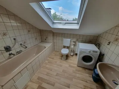 Ein Badezimmer in der Unterkunft Gemütliche zentrale DG Wohnung in Mühlacker