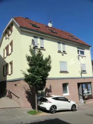 Das Gebäude in dem sich die Ferienwohnung befindet