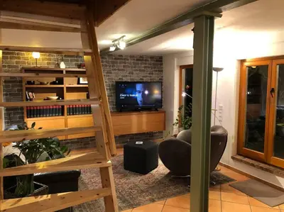 TV/Unterhaltungsangebot in der Unterkunft Herzensort - idyllisches Gästehaus für 2 im Garten