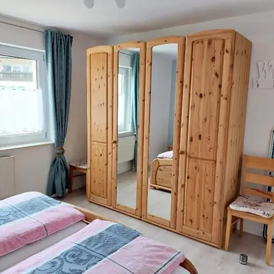 Ein Bett oder Betten in einem Zimmer der Unterkunft Ferienwohnung Hanna
