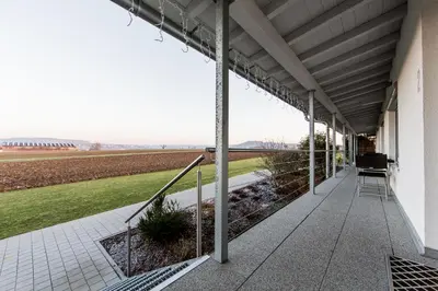 Ein Garten an der Unterkunft Café & Wein Gästehaus Kurz