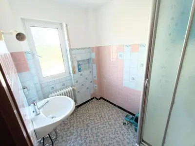 Ein Badezimmer in der Unterkunft FMI13Furnished Accommodation