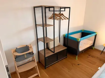 Ein Etagenbett oder Etagenbetten in einem Zimmer der Unterkunft Gemütliches Wohnen
