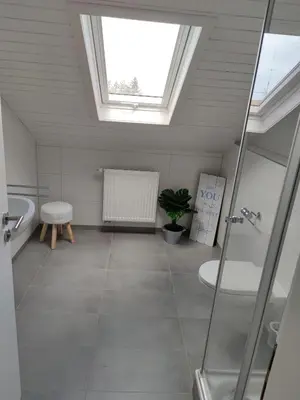 Ein Badezimmer in der Unterkunft Gästehaus Windheim Grötzingen