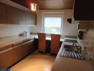 Küche/Küchenzeile in der Unterkunft Ferienwohnung in Waldnähe