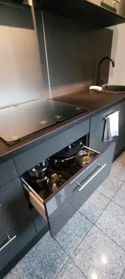 Küche/Küchenzeile in der Unterkunft Schöne 3 Zi. Ferienwohnung vor den Toren Frankfurt