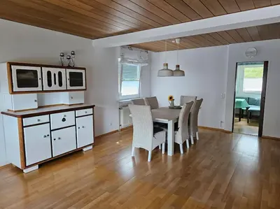Küche/Küchenzeile in der Unterkunft Große Ferienwohnung am Waldrand