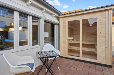 Das Gebäude in dem sich die Ferienwohnung befindet