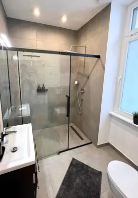 Ein Badezimmer in der Unterkunft Modernes Apartment im Zentrum von Karlsruhe