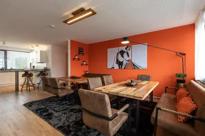 Ein Sitzbereich in der Unterkunft NECKARWESTHEIMER Appartement