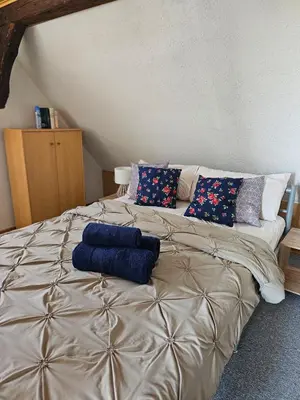 Ein Bett oder Betten in einem Zimmer der Unterkunft Wohnung mit Privtbad