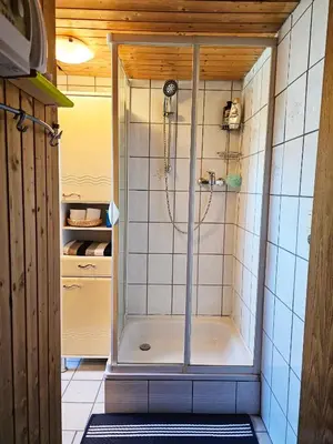 Ein Badezimmer in der Unterkunft Wohnung mit Privtbad