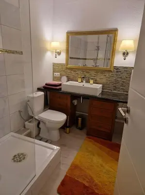 Ein Badezimmer in der Unterkunft Stilvoll und gemütlich