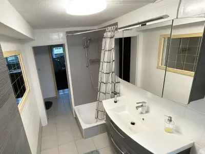 Ein Badezimmer in der Unterkunft Nice Apartment in Mörfelden