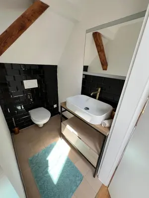 Ein Badezimmer in der Unterkunft Altbauvilla im Herzen von Lorsch