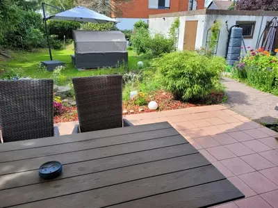 Ein Garten an der Unterkunft Souterrainwohnung