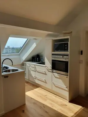 Küche/Küchenzeile in der Unterkunft 4.OG/Maisonette-Wohnung neu/4-Zimmer/Weststadt