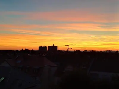 Blick auf den Sonnenuntergang/Sonnenaufgang von der Ferienwohnung aus oder aus der Nähe