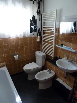 Ein Badezimmer in der Unterkunft Im Efeu