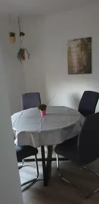 Ein Sitzbereich in der Unterkunft Ferienwohnung Pfungstadt