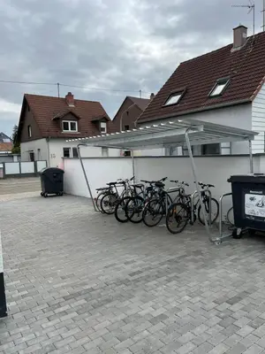 Radfahren an der Unterkunft Gemütliches Studio-Apartment in Karlsruhe Neureut - Nähe Uni-KIT-Messe, Fußbodenheizung, Regendusche, Waschmaschine, Stellplatz oder in der Nähe