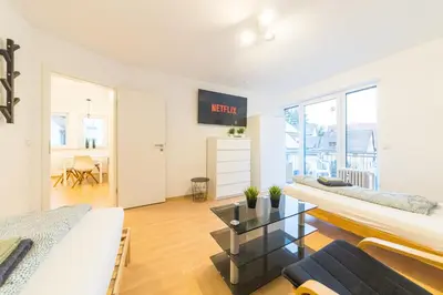 Küche/Küchenzeile in der Unterkunft NEW Luxury Apartment in Heilbronn, Ludwigsburg, Backnang, Stuttgart