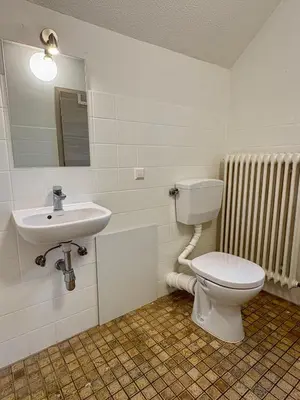 Ein Badezimmer in der Unterkunft kleine und charmante Monteurs Unterkunft C