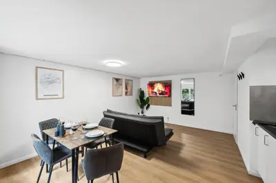 TV/Unterhaltungsangebot in der Unterkunft KStay Apartments - Kaiserberg - Kitchen - WIFI - Parking
