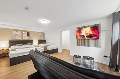 Ein Bett oder Betten in einem Zimmer der Unterkunft KStay Apartments - Kaiserberg - Kitchen - WIFI - Parking