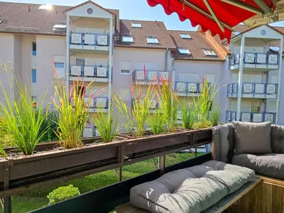 Ein Garten an der Unterkunft SCANDiC-Apartment - Balkony & Garage, 3Z, 80m2