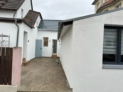 Das Gebäude in dem sich das Bed & Breakfast befindet