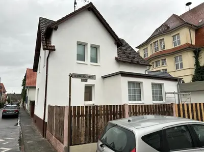 Das Gebäude in dem sich das Bed & Breakfast befindet