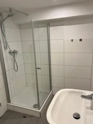 Ein Badezimmer in der Unterkunft Home-for-you-Ferienwohnung Monteurwohnung