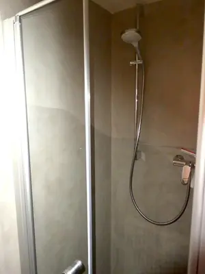Ein Badezimmer in der Unterkunft Alte Schreinerei