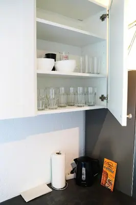 Küche/Küchenzeile in der Unterkunft N39 Whole 3-Room Apartment or Individual Room in Karlsruhe Südstadt