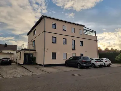 Das Gebäude in dem sich die Ferienwohnung befindet