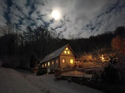 Direkt am Wald mit Panoramablick bis zur Pfalz im Winter