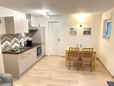 Küche/Küchenzeile in der Unterkunft 2 Zimmer Traum mit Terrasse am Kocher Jagst Radweg nähe Heilbronn