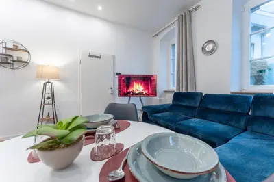 Ein Sitzbereich in der Unterkunft LiT LiVING - Luxus - Box SprIng - WH Old Town - Parking