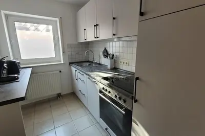 Küche/Küchenzeile in der Unterkunft Ferienwohnung zwischen Wald und Reben