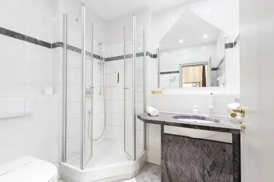 Ein Badezimmer in der Unterkunft Eventlocation & Hotel Schloss Neuburg