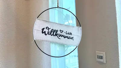 Ein Zertifikat, Auszeichnung, Logo oder anderes Dokument, das in der Unterkunft Gemütlicher Bungalow in Stadtnähe ausgestellt ist