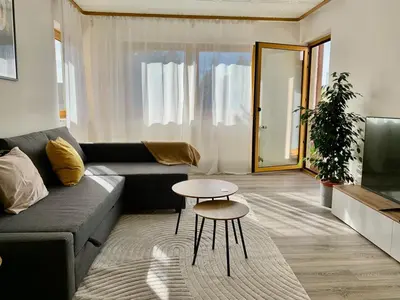 Ein Sitzbereich in der Unterkunft Komfortables zimmer mit wlan/HBF