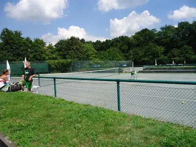 Tennis und/oder Squash in der Unterkunft Sportpark Jürgen Fassbender oder in der Nähe