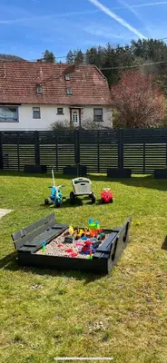 Ein Garten an der Unterkunft Ferienwohnung Schubert owwe