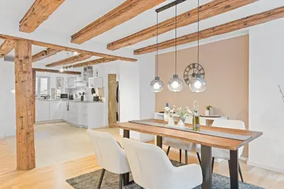 Küche/Küchenzeile in der Unterkunft TOP Apartments - Moderne Altbauwohnung im Zentrum Ludwigsburg - Kingsize Bett - Netflix - 80qm - 24h Check-In